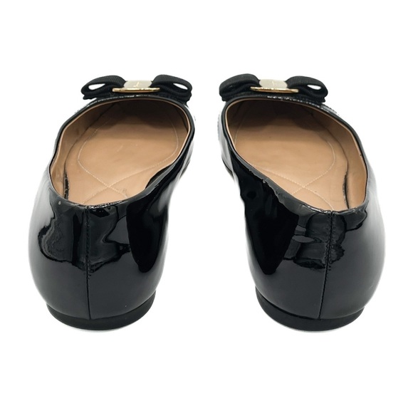 Salvatore Ferragamo Vara Flats Black Patent Leather Bow Logo Shoes - Picture 2 of 5